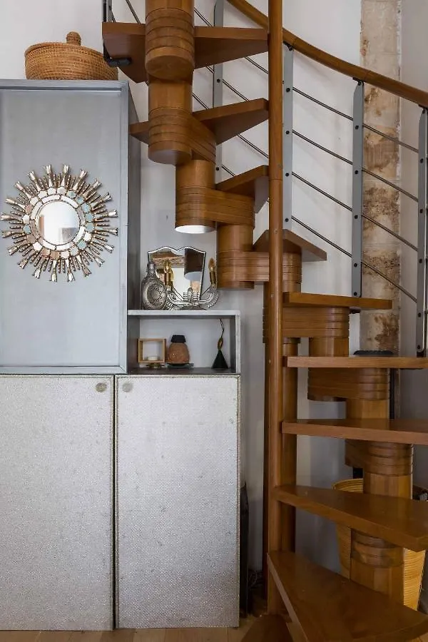 Veeve - Artistic Excellence In The Marais Apartment Paris 0*,  France